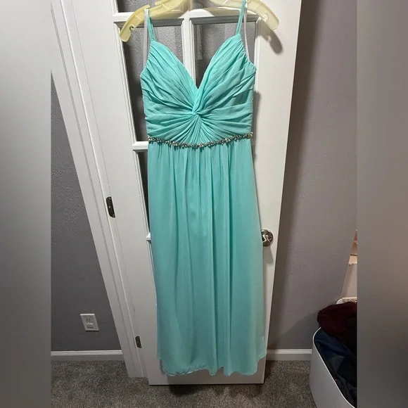 NWOT David’s Bridal Aqua with Rhinestone Belt Bridesmaid Dress - Picture 9 of 16